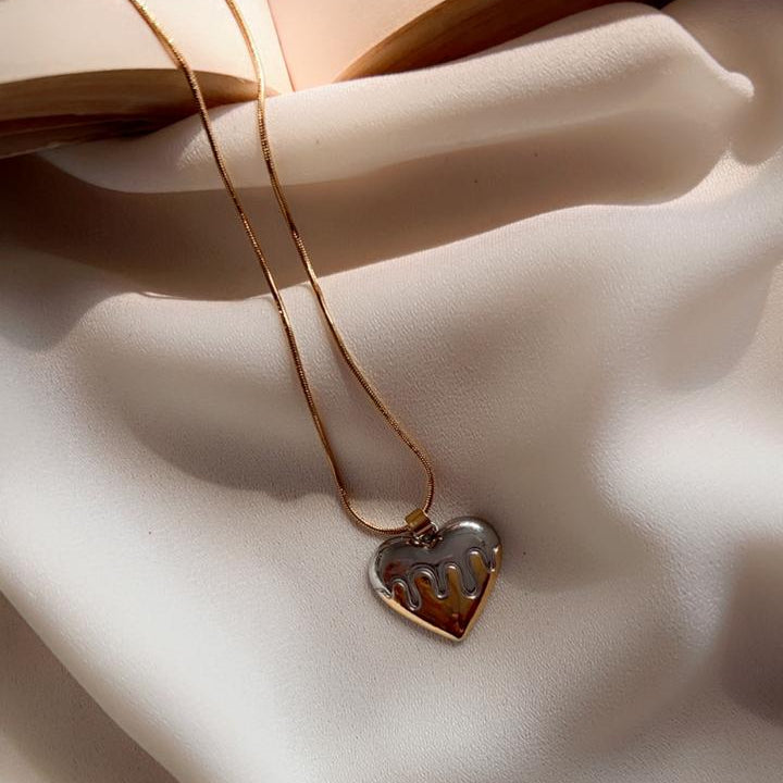 Silver Heart Wave Pendant Necklace