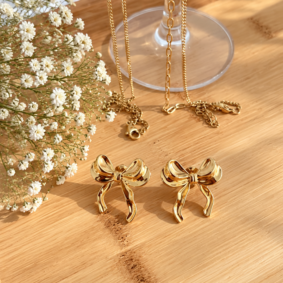 Luxury Gold Ribbon Bow Earrings