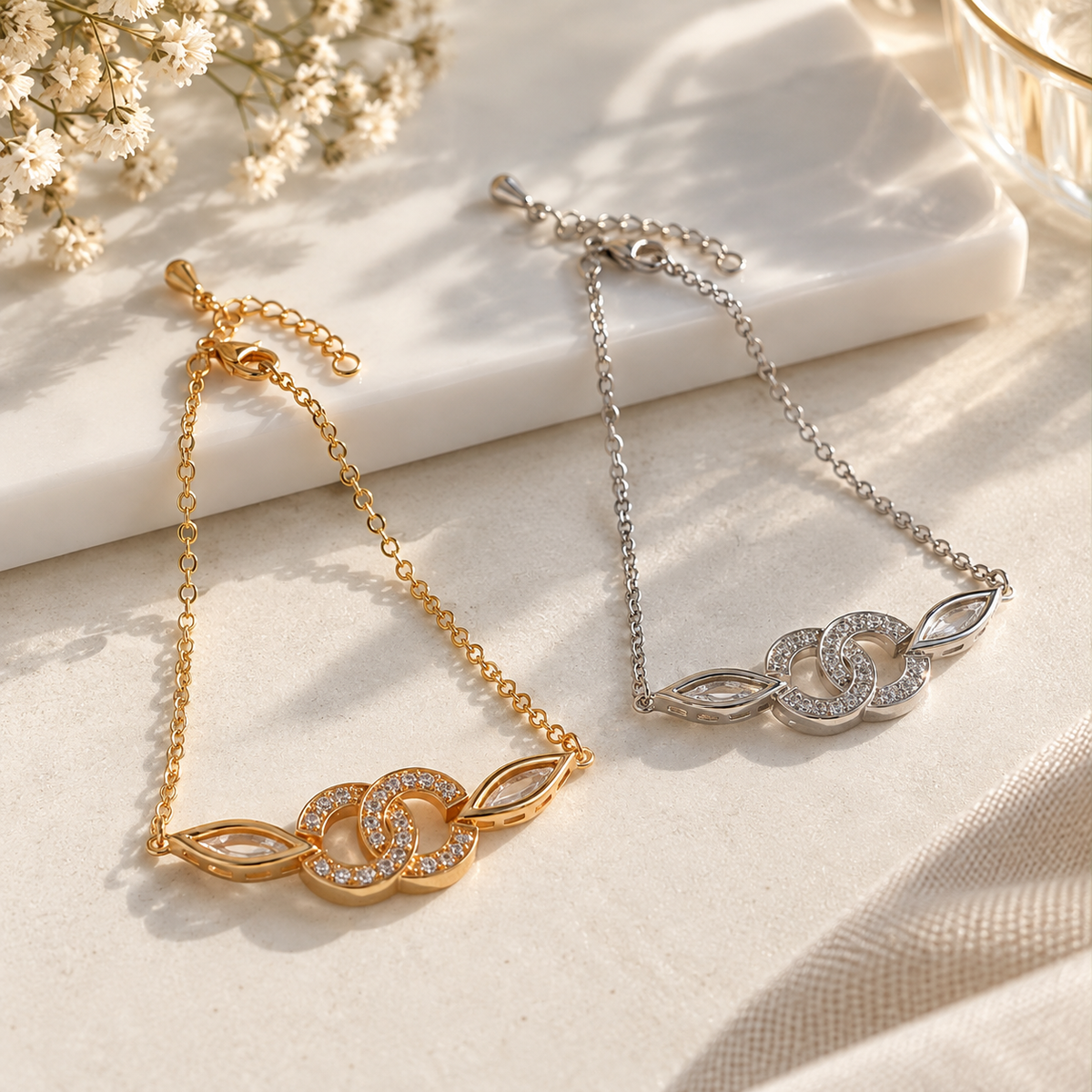 Evelyn Interlocking Leaf Bracelet