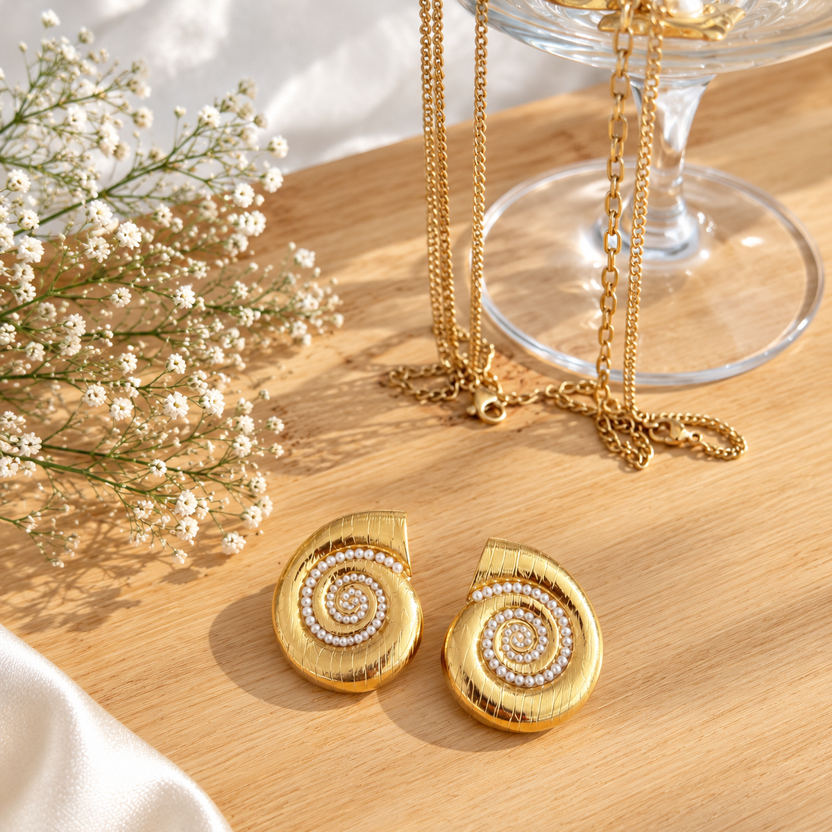 Royal Pearl Spiral Earrings